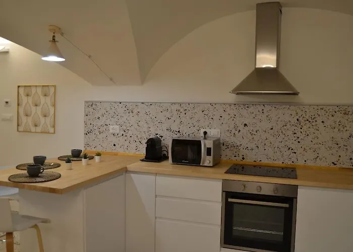 Cozy And Quiet Near Two Towers, * Bologna